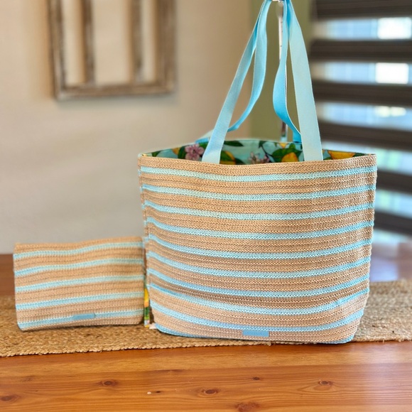 Vera Bradley Lemon Straw Tote and Pouch NWT - Picture 7 of 7